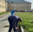 Сотрудники Увельской ЦРБ провели субботник на территории больницы - Вся-Округа.РФ